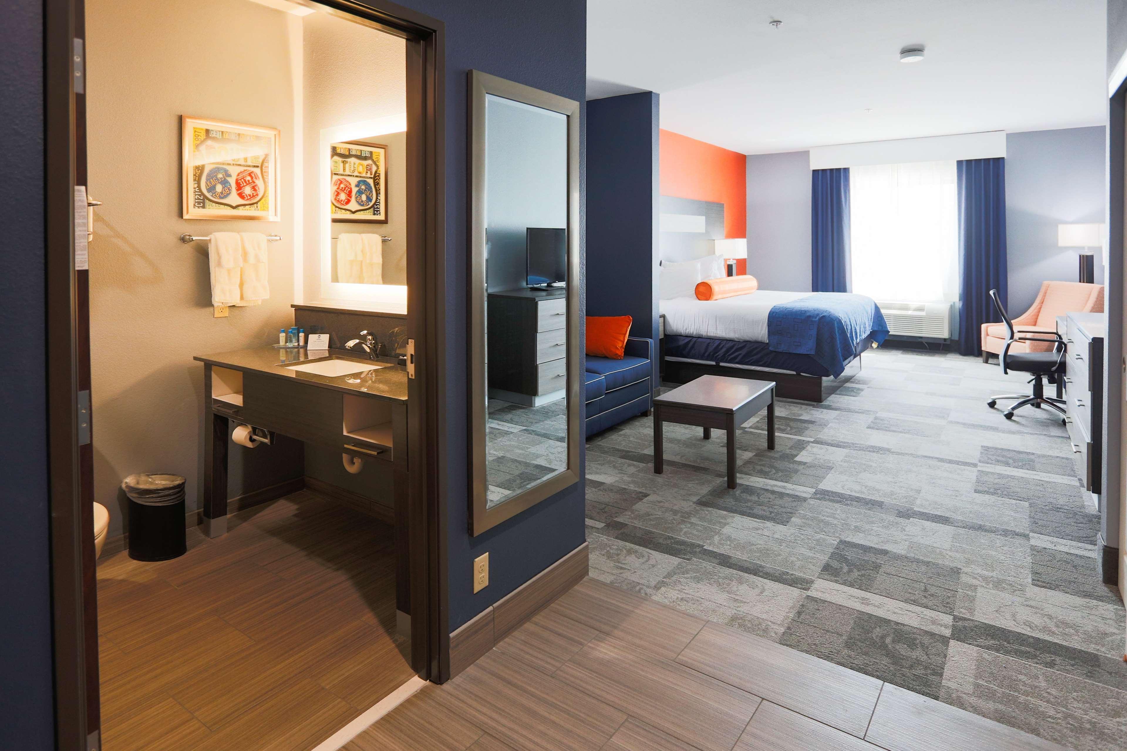 Best Western Plus Wewoka Inn&Suites Extérieur photo