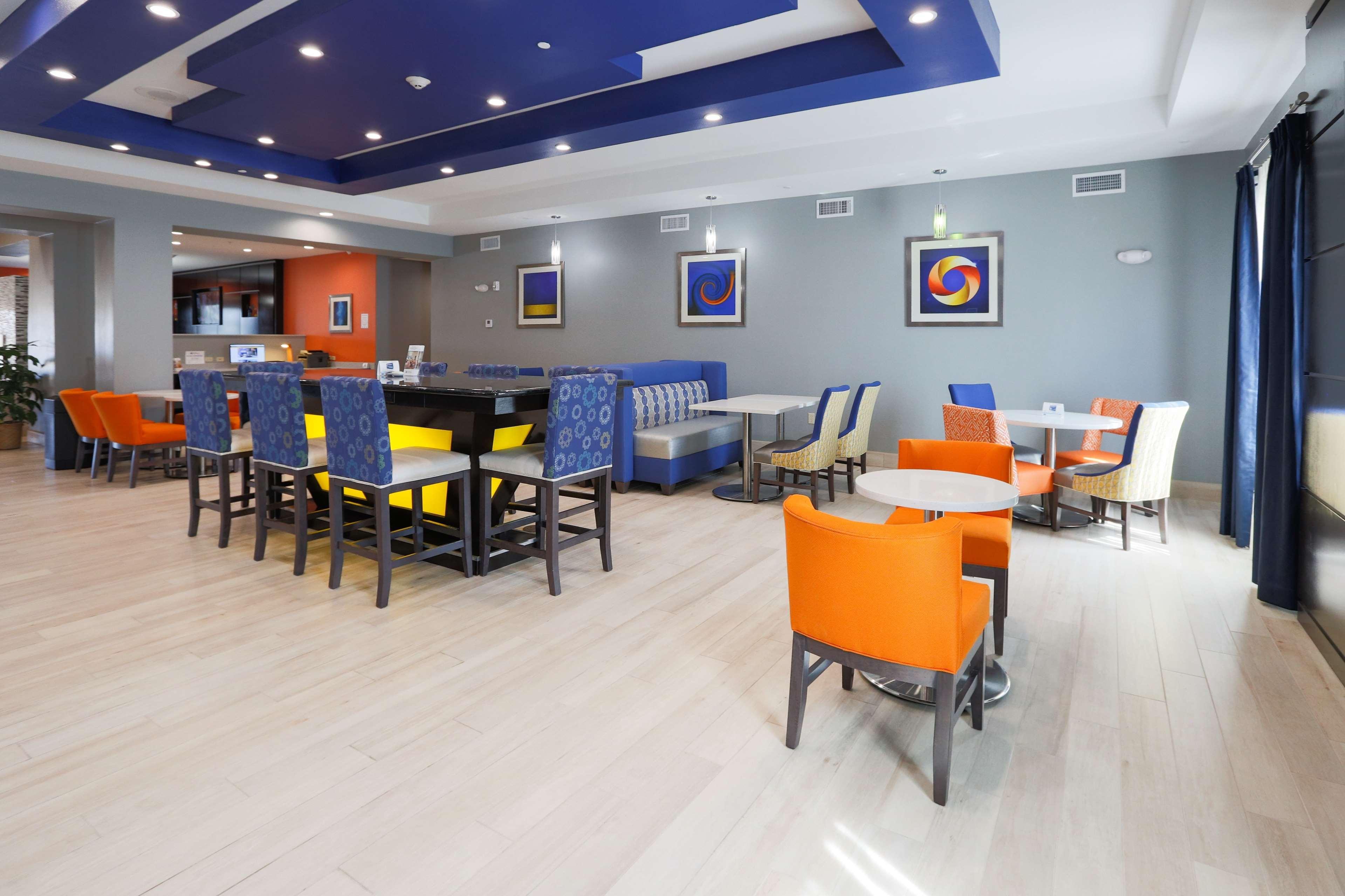 Best Western Plus Wewoka Inn&Suites Extérieur photo