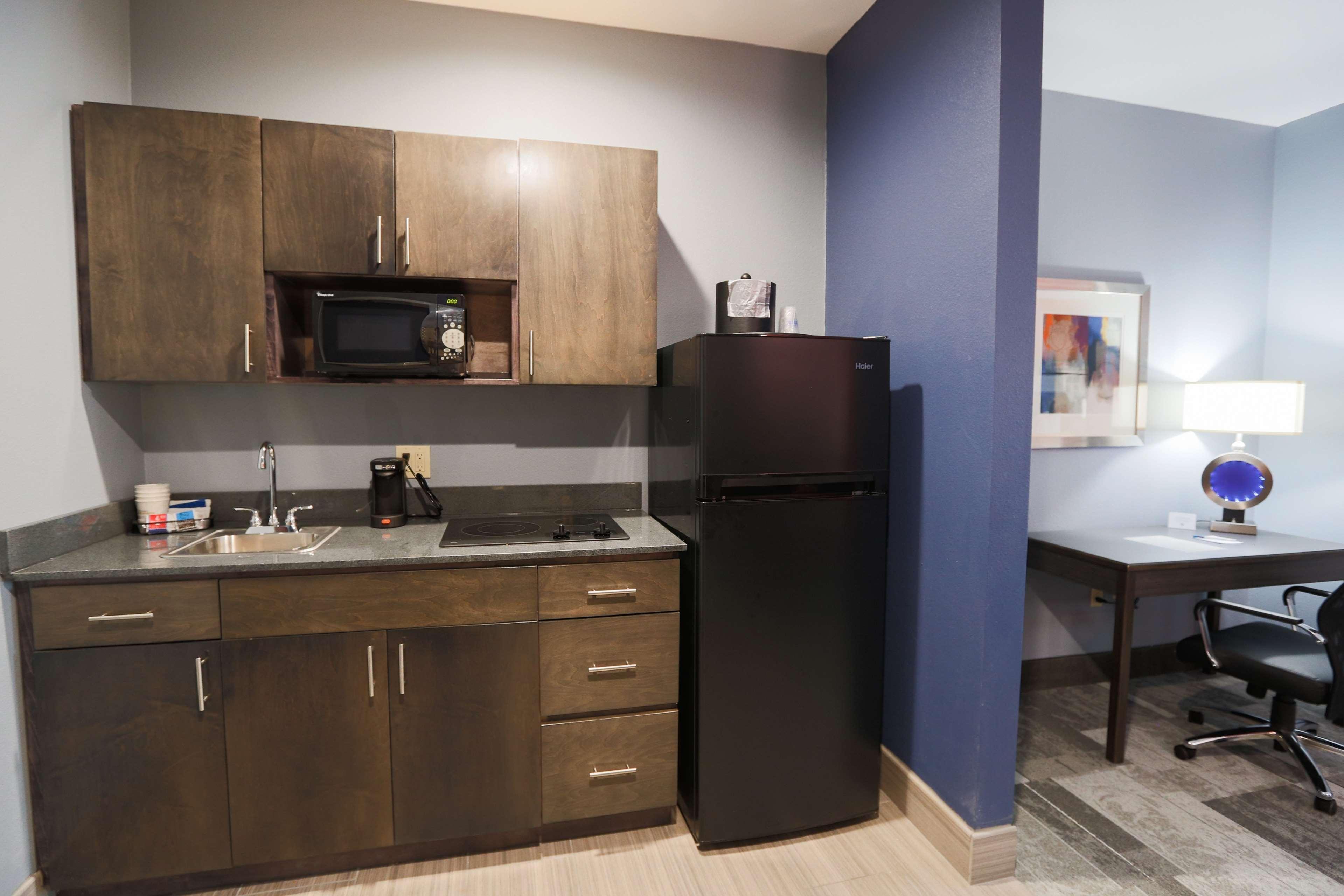 Best Western Plus Wewoka Inn&Suites Extérieur photo