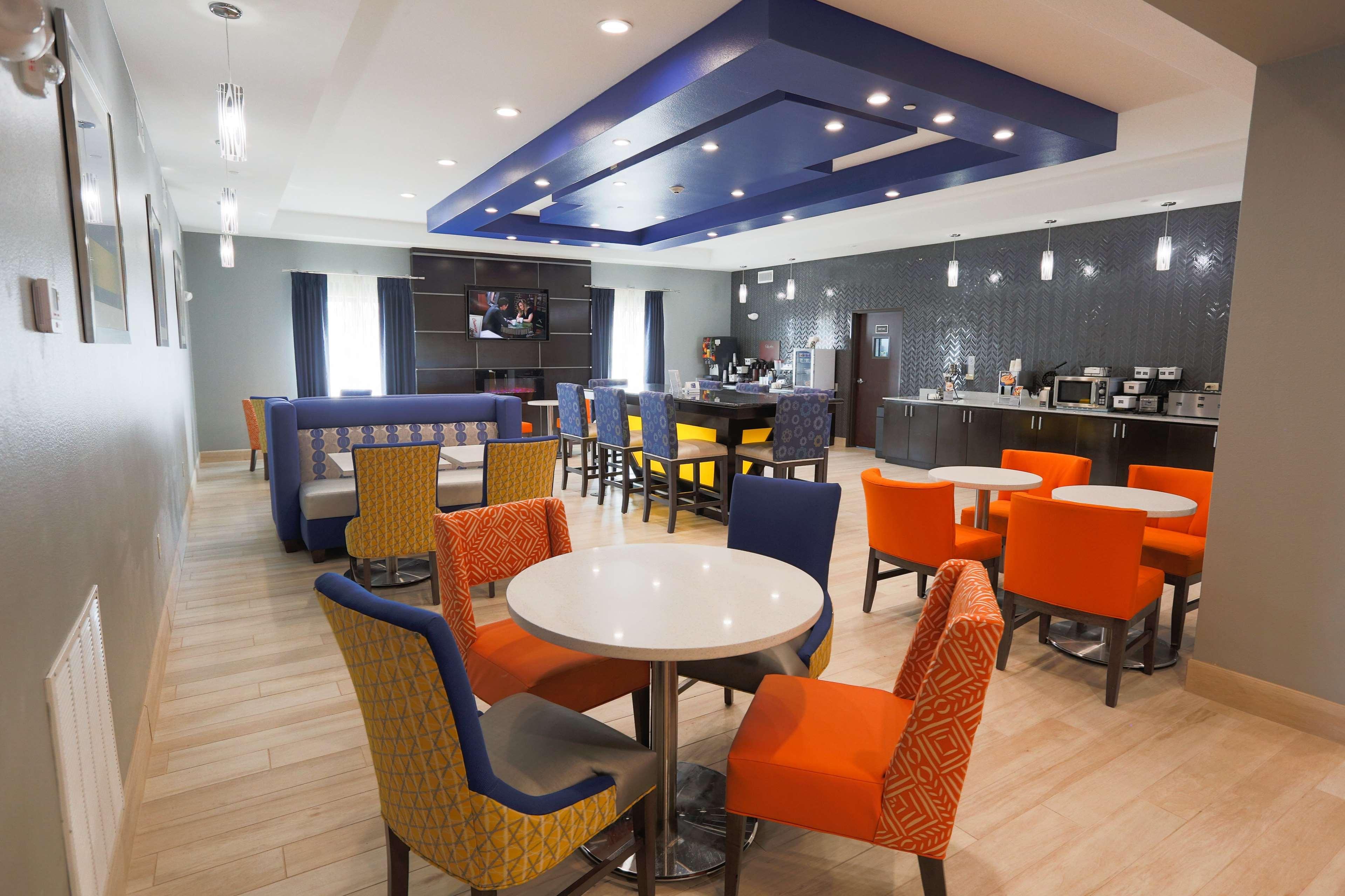 Best Western Plus Wewoka Inn&Suites Extérieur photo